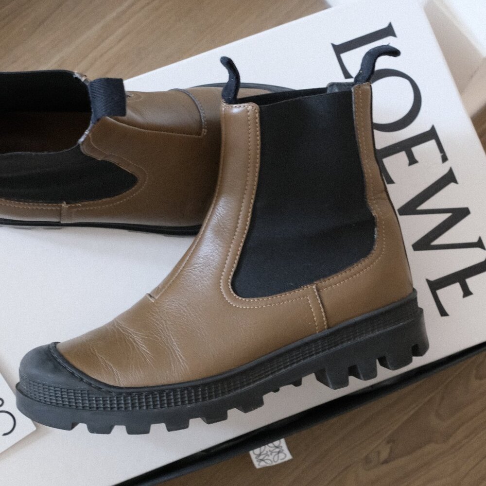 Loewe Leather Chelsea Boots